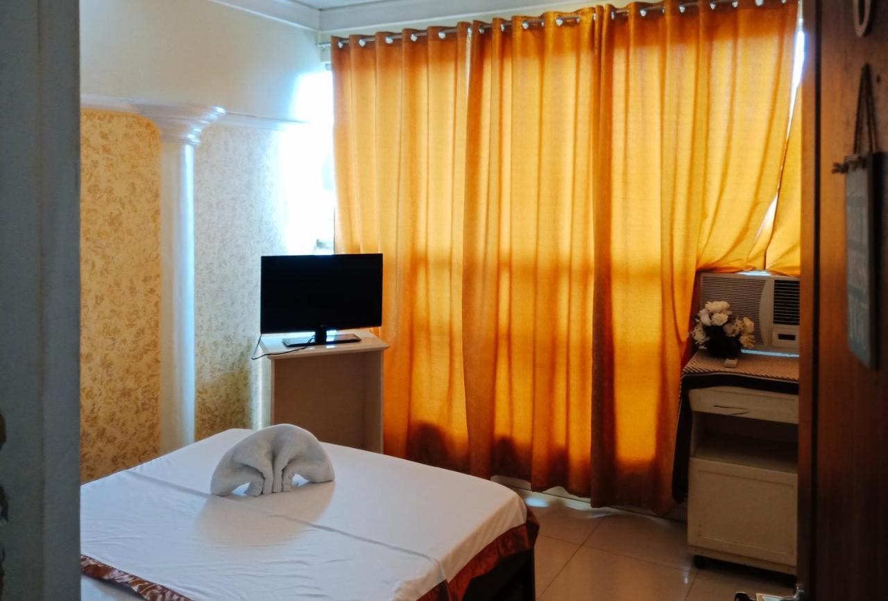 Villa Asuncion Country Inn And Resort Iloilo By Reddoorz Tigbauan Exteriör bild