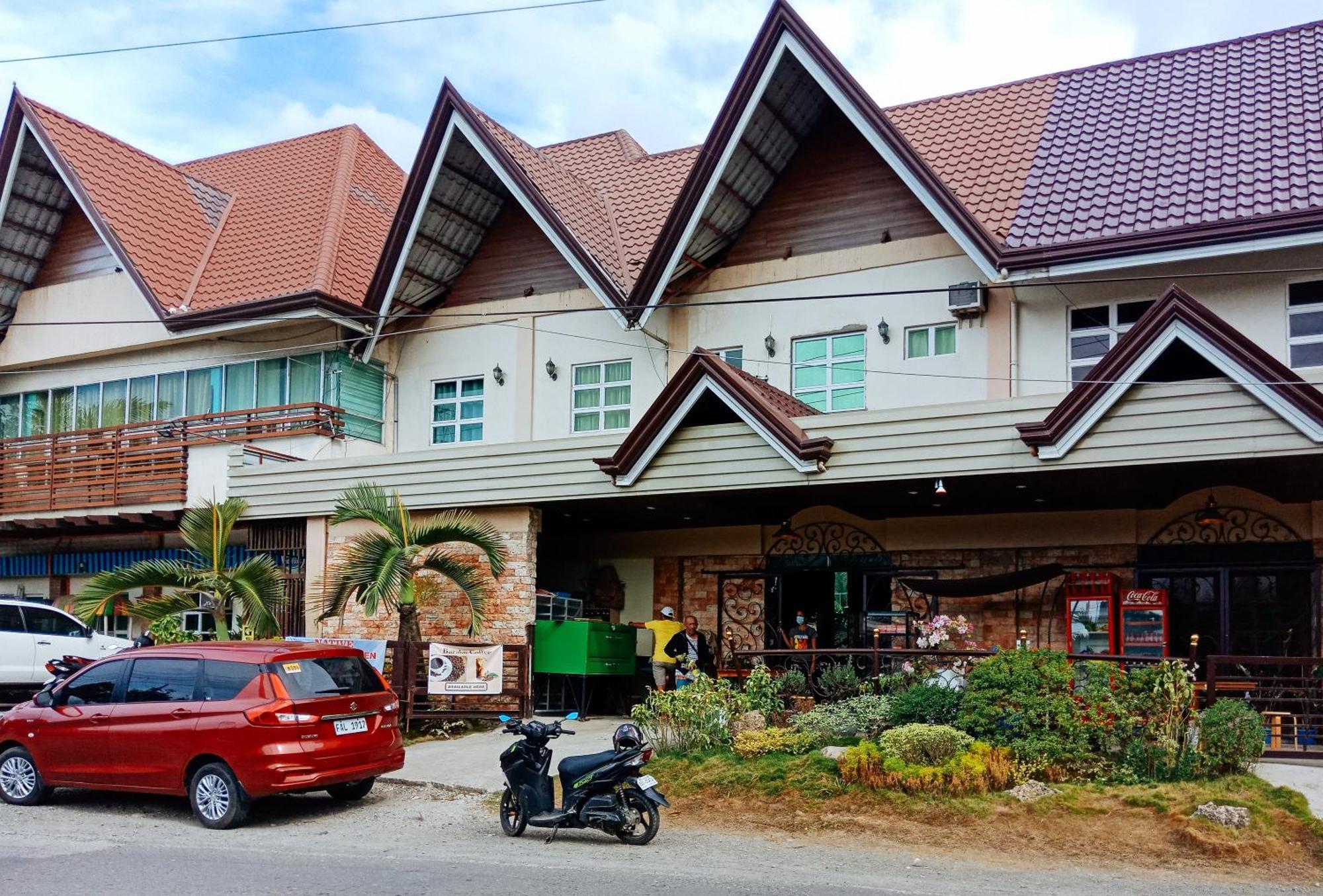 Villa Asuncion Country Inn And Resort Iloilo By Reddoorz Tigbauan Exteriör bild