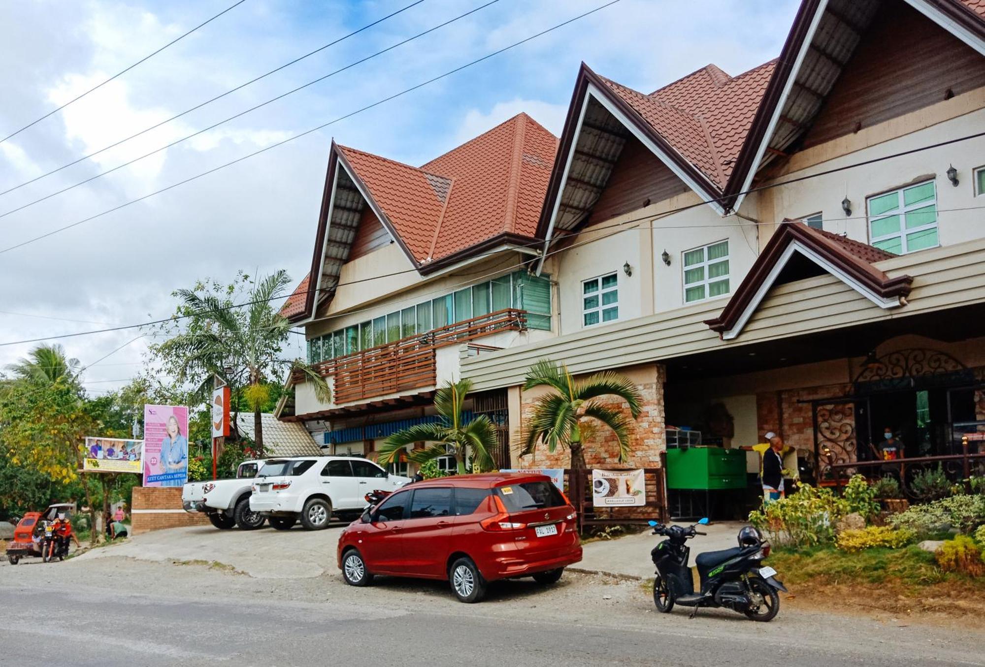 Villa Asuncion Country Inn And Resort Iloilo By Reddoorz Tigbauan Exteriör bild